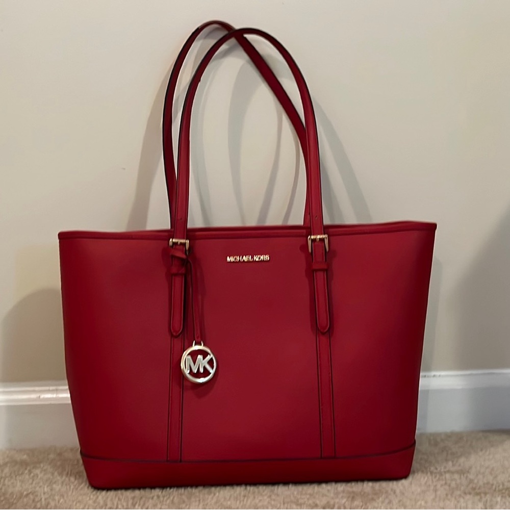 Michael Kors Jet Set Travel Large Saffiano Leather